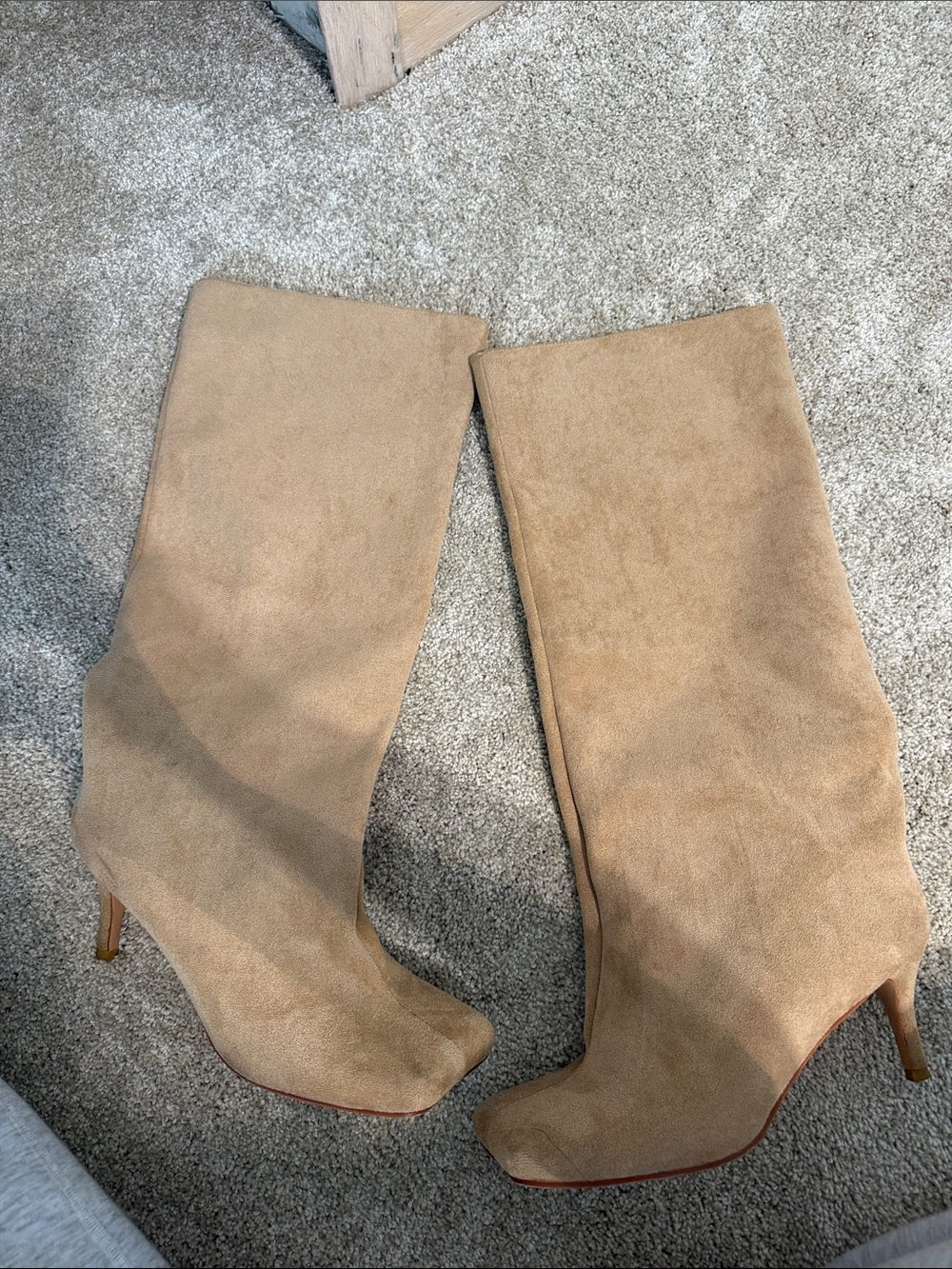 Classic Tan Suede Knee-High Heeled Boots - Women's